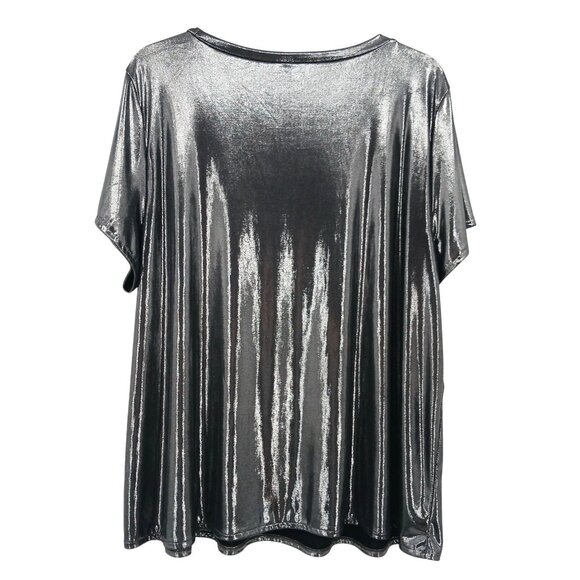 Torrid Liquid Shine Silver Metallic Top 4X Crew Neck Tee - Picture 5 of 12